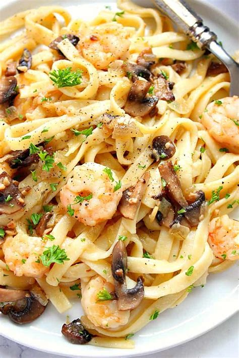 Garlic Butter Mushroom Shrimp Pasta Recipe Crunchy Creamy Sweet