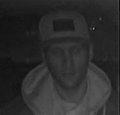Male Suspect To Identify Following A Robbery On Daly Avenue Ottawa Police Service