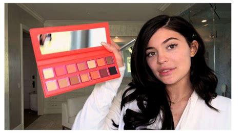 kylie jenner eye1 kylie jenner teased a new eyeshadow palette in her vogue makeup tutorial how