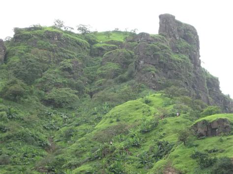 Best Tourist Places Mahuli Fort Trek