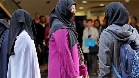 Kkk Outfit Worn In Australia Muslim Veil Protest Bbc News