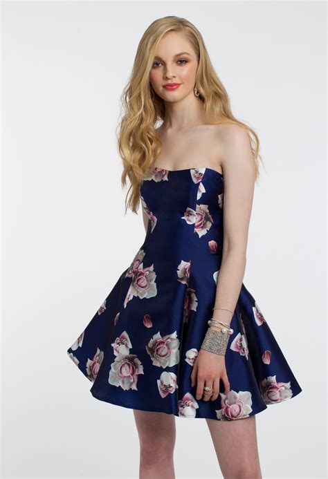 this playful cocktail dress is ready for a fun evening the modified sweetheart neckline fitted