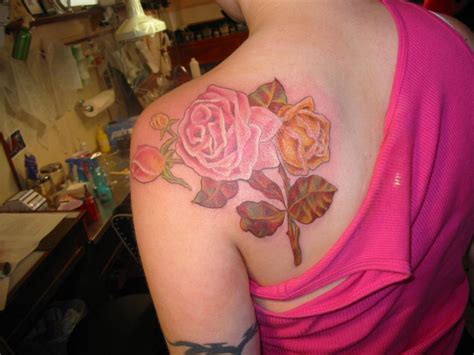 Many vintage tattoos depict nautical themes and the sailor's life. Rose Tattoos - Stunning Rose Designs & Ideas