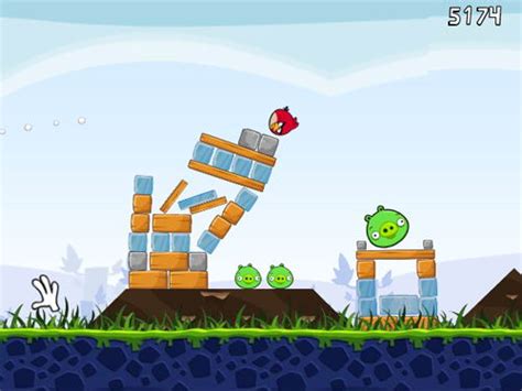 Now you have to control and guide these birds and retrieve the eggs. Angry Birds Flash online game play free download