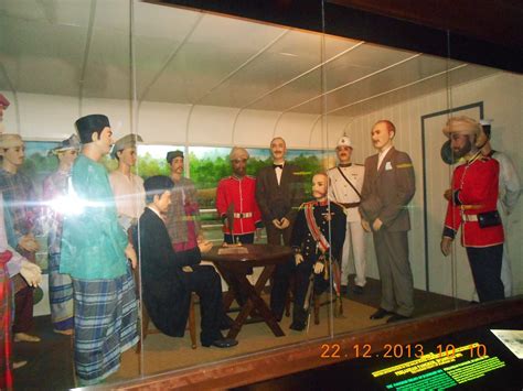 Doktrin nasihat bermaksud raja melayu dikehendaki mendapatkan nasihat pegawai british dan bertindak di atas nasihat berkenaan. Sejarah: KOMPLEKS SEJARAH PASIR SALAK 2