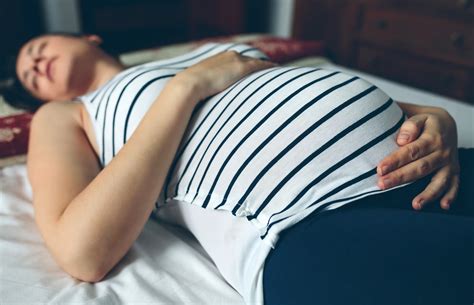 Is It Safe To Sleep On My Back During Pregnancy The Pulse