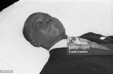 Funeral 1971 Photos And Premium High Res Pictures Getty Images