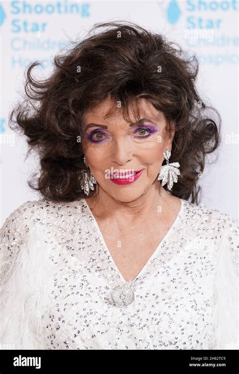 Joan Collins Hi Res Stock Photography And Images Alamy