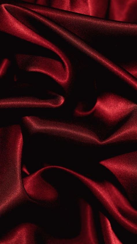 Red Silk Wallpaper En