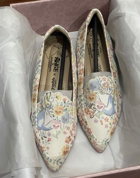Ittaherl Alice In Wonderland Fesyen Wanita Sepatu Di Carousell