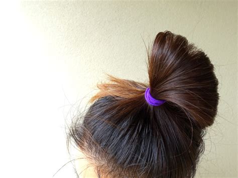 As much as we'd like to blame summer for all of our beauty woes, we'll be real with you: How to Get Rid of Greasy Hair without Showering