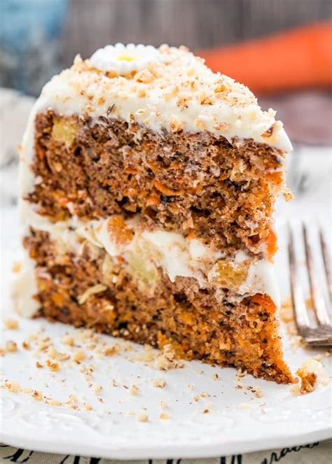 This carrot cake recipe was so incredibly delicious, it's hard for me to find the words to describe it. Carrot Cake - Jo Cooks