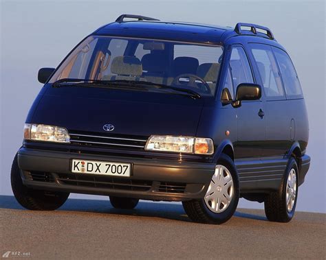 Toyota Previa Bilder Toyota Van Mit Platz F R Personen