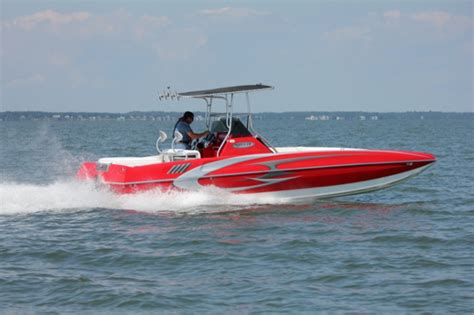 Research 2014 Hustler Powerboats 25 C3 Speedfish On