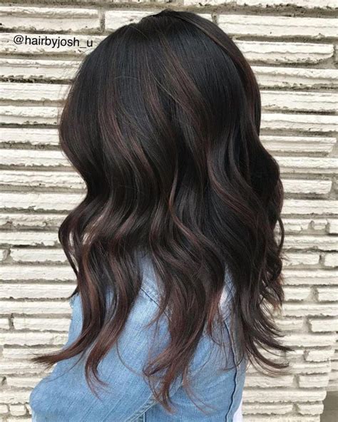 Black Hair With Subtle Brown Highlights Brownhair Hair Styles