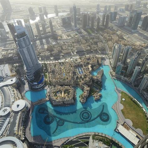 Welcome to the official page of burj khalifa, the world's tallest building and odottaa odottava seuraamispyyntö käyttäjältä @burjkhalifa. Burj Khalifa Aussicht / Dubai Sehenswurdigkeiten Die 11 ...