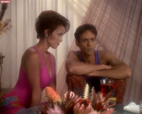 Chase Masterson Nue Dans Star Trek Deep Space Nine