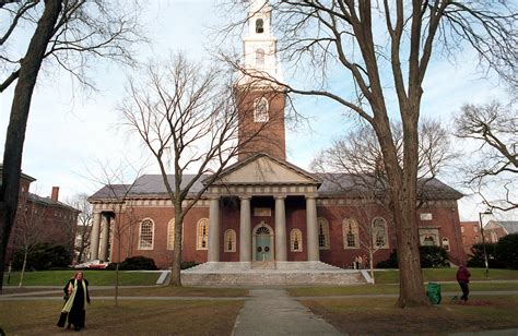 Harvard Sued By Fraternities And Sororities Over Single Sex Rule