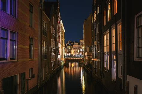 Het Kanaal Eem In De Oude Stad Van De Stad Van Amersfoort In Nederland