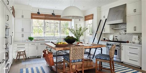Modern farmhouse interior design photos. Farmhouse Interior Design: What You Need To Know To ...