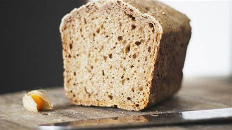 Simple Science: How to Make a Volcano with Kids