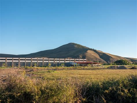 Construction companies in legal battle over Gunnison Rising - Gunnison