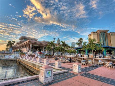 11 Best Things To Do In Downtown Tampa Tampa Riverwalk Tampa