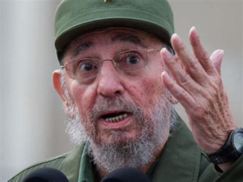 Fidel Castro Líder Revolucionário E Ex Presidente De Cuba Morre Aos
