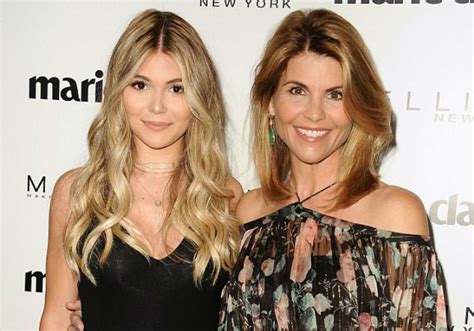 Lori Loughlins Daughter Olivia Jade ‘fully Knew What Her Parents Were