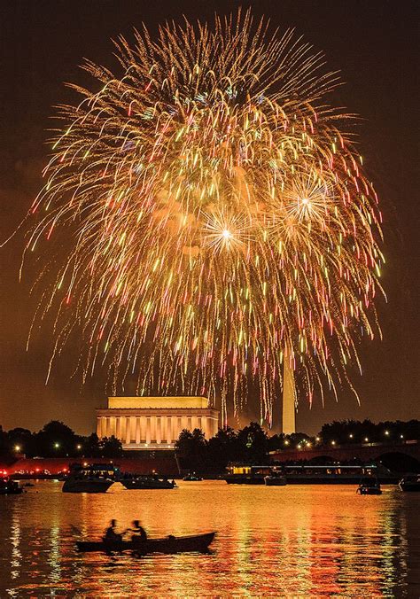 Washington Dc 4th Of July Fireworks Photography Around The Worlds