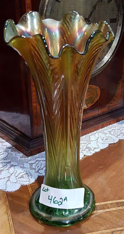 Northwood Feathers Carnival Glass Vase