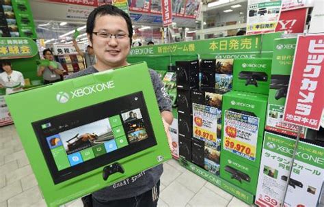 Japan Launch Of Microsoft Xbox One A Damp Squib