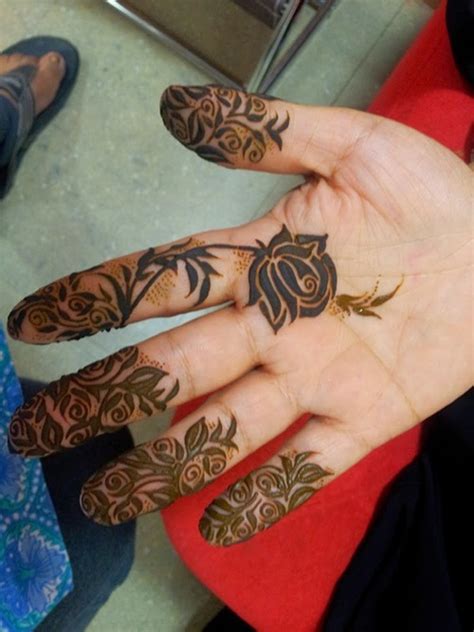 Beautiful Mehndi Designs For Fingers 47 Photos Part 2