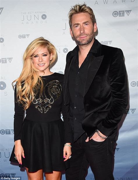 Avril Lavigne Steps Out Hand In Hand With Hunky Mystery Man Again