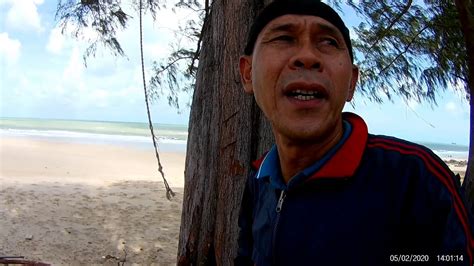 4,94(18)·batu layar, nusa tenggara barat, indonésie. Pantai batu layar @Desaru - YouTube