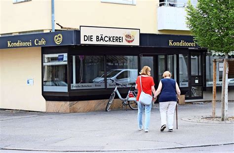 09 00 18 00 uhr freitag. Stuttgart-Heumaden: Bäcker öffnet wieder, Bank reduziert ...