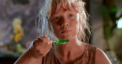‘jurassic Park Star Ariana Richards Is All Grown Up