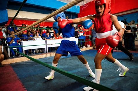 Cuban Women Finally In Boxing Ring Cuban Women Women Boxing World Boxing