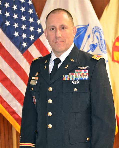 Famous Warrant Officer In Army 2022