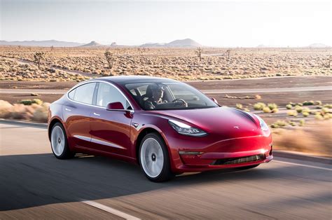 Tesla Model 3 Tendrá Variante De Rendimiento Llegará De 0 60 En 35