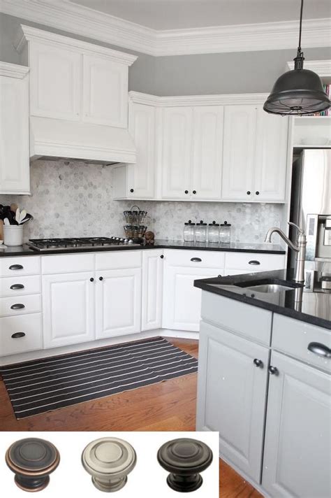 So putting together a dark cabinet and white granite countertop are breathtaking as a contrast creating. Dark granite countertops and navy blue kitchen cabinets ...