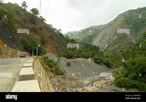 Steep Mountains Driving Hi Res Stock Photography And Images Alamy