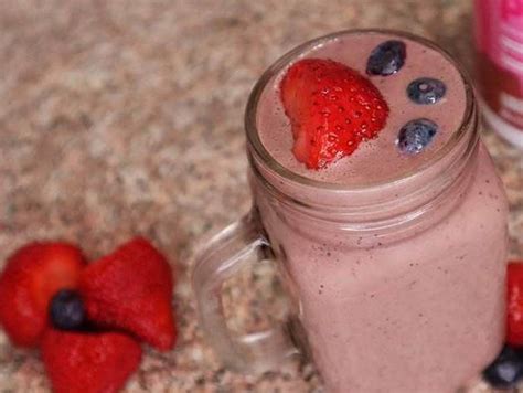 Whey Protein Smoothie • Russ Howe Pti