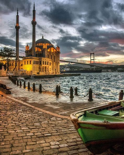 Ah Güzel İstanbul — İstanbul By Osmantpcu Istanbul City Istanbul Travel Mosque Art Blue