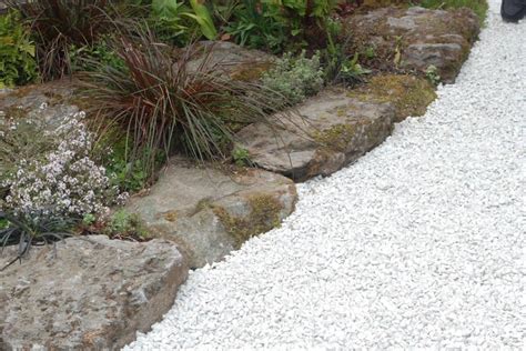 White Limestone That Contrasts Beautifully With The Border White