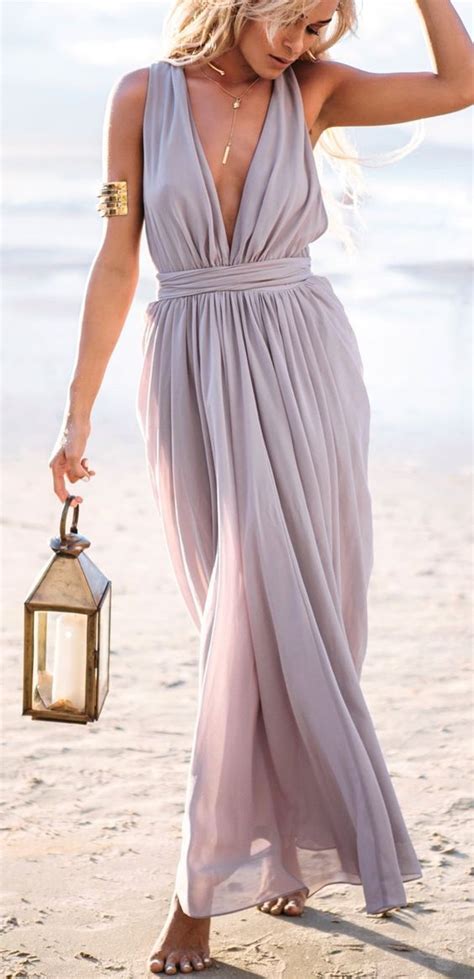 Maxi, midi and short dresses are all a perfect look for any beach wedding. 25 Bridesmaid Maxi Dresses For a Beach Wedding | Backless ...