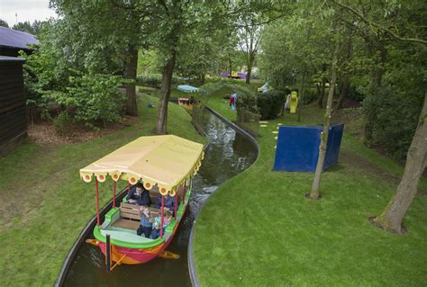 In The Night Garden Magical Boat Ride Towerstimes Alton Towers