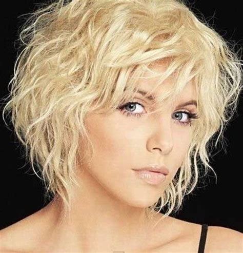 Thin hair does not necessarily mean that you have to resort to short hairstyles only. 15 Inspirations of Short Wavy Hairstyles For Fine Hair