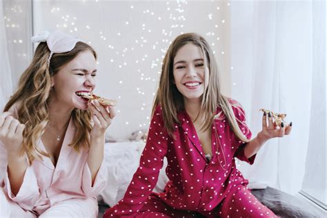 Cómo Planificar Una Fiesta De Pijamas Que Tú Y Tus Amigos Disfrutarán Mejorando Mi Estilo De Vida