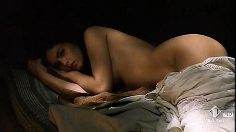 Monica Bellucci Nude Briganti Amore E Libertà 1994 Hd 1080p